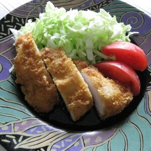 お弁当にも！鶏むね肉のチーズパン粉焼き